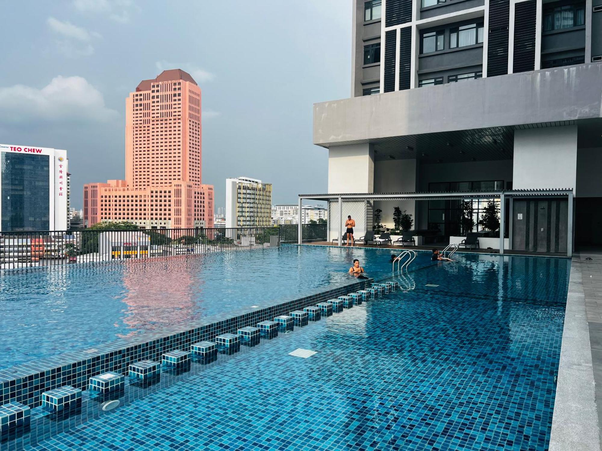 Chamber Services Klcc Apartment Kuala Lumpur