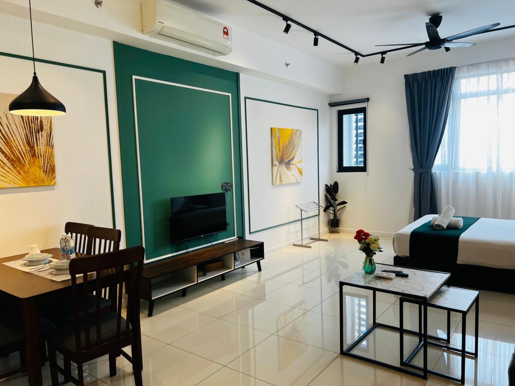 Chamber Services Klcc Apartment